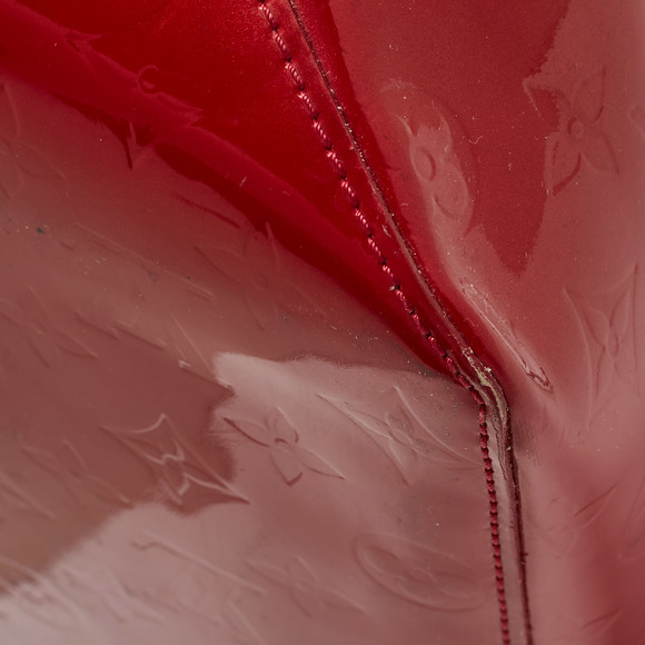LOUIS VUITTON Pomme D’amour Monogram Vernis Bellevue GM Bag - Picture 7 of 8